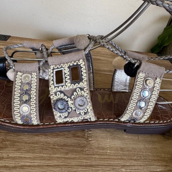 Sam Edelman Gretchen Gray Silver Ankle Wrap Tassel Gladiator Flat Sandal Size 7 - Picture 8 of 17